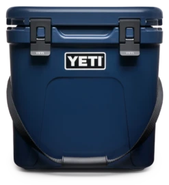 Yeti Roadie 24 Kühlbox -Bestes Angeln Geschäft 191417 Roadie 24 Campaign Dealer Images Roadie 24 Navy Front Handle Down 2400x2400 1
