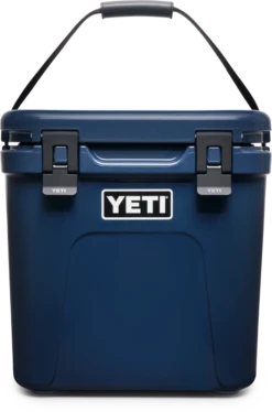 Yeti Roadie 24 Kühlbox -Bestes Angeln Geschäft 191417 Roadie 24 Campaign Dealer Images Roadie 24 Navy Front Handle Up 2400x2400 1