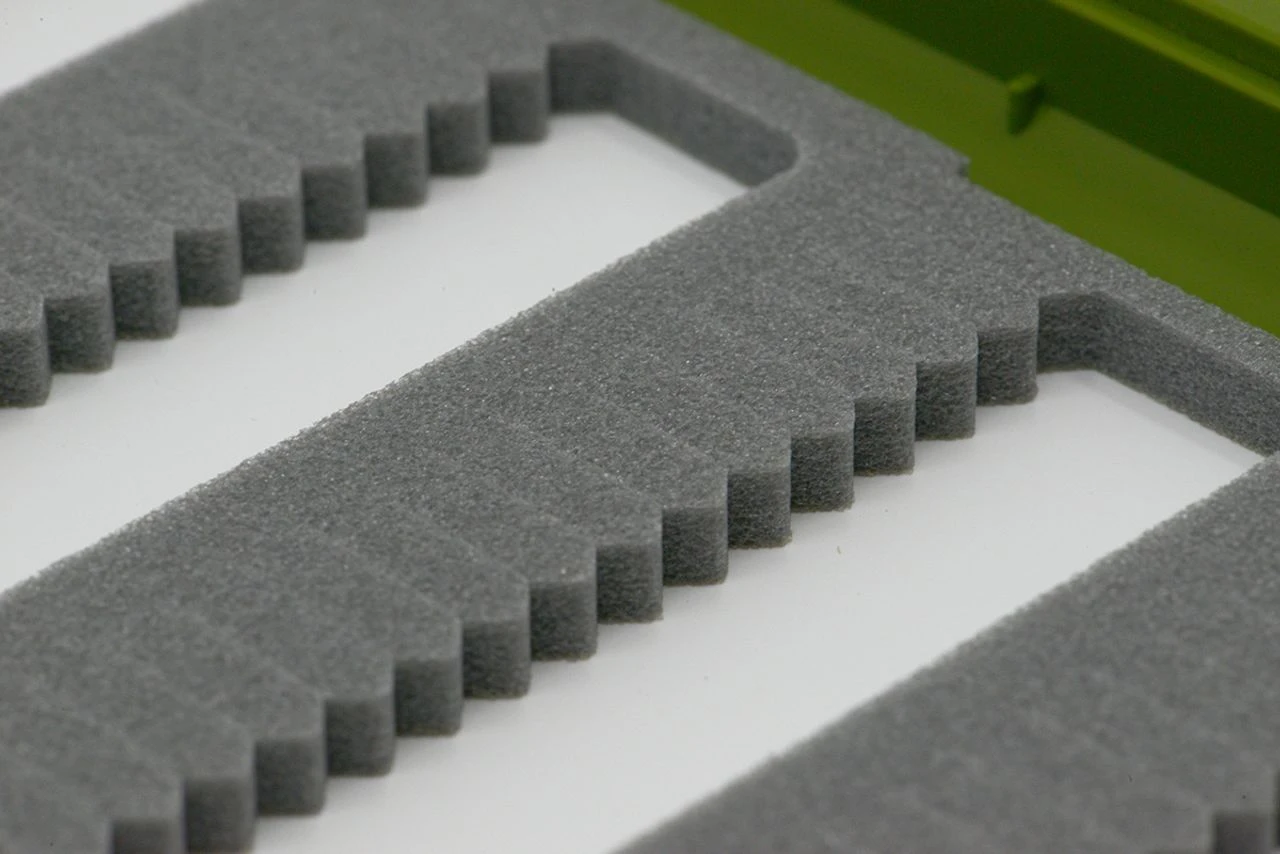 C&F Design CF-3555 Large 10-Row Waterproof Fly Case 7 C&F Design CF-3555 Large 10-Row Waterproof Fly Case – Bild 5